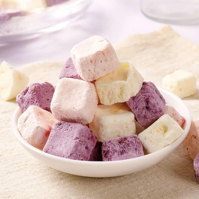 *HALAL* DRIED YOGURT CUBE FREEZE DRIED YOGUT 酸奶块 KERING LOVEBITE loongyik99 STRAWBERRY PEACH BLUEBERRY MIX 1PKT 50G